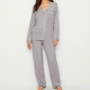 Barefoot Dreams Luxe Milk Jersey Pajamas Gray w/ Pearl Piping Size Large